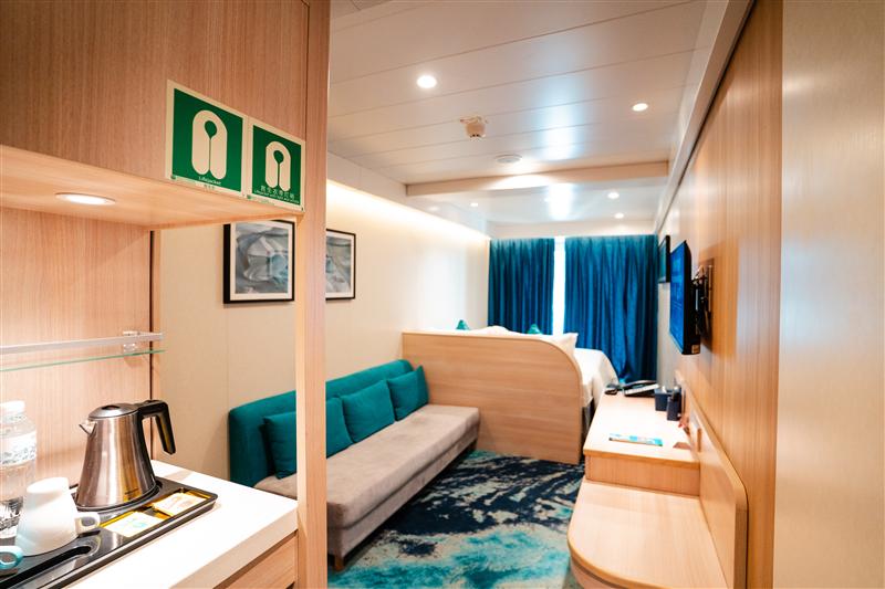 Three Gorges Cruise Meiwei Series Hyatt Deluxe Balcony King Room Autumn Yang Zhiyi