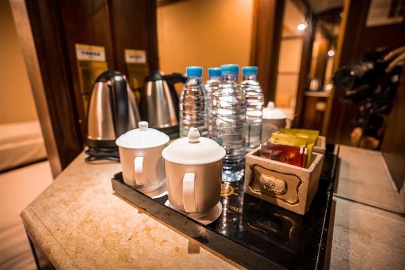 Three Gorges Cruise Yangtze River Gold Series Gold No. 3 Interior Cabin