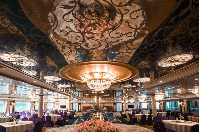 黄金8号2F自助餐厅