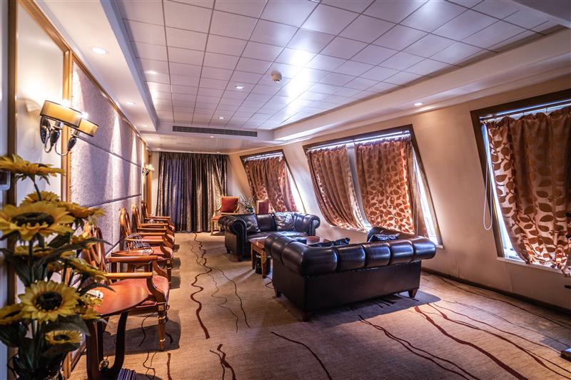 总统套房观景客厅