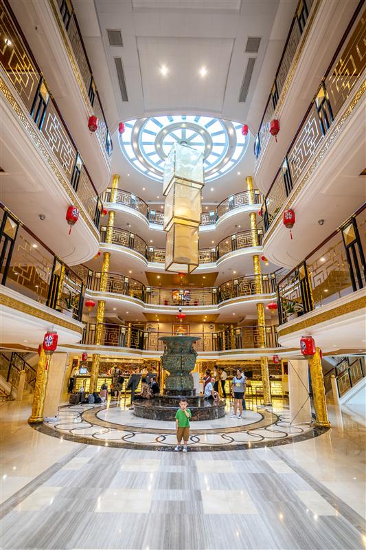 Three Gorges Cruise Golden 6