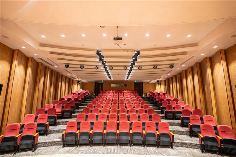 三峡游轮 黄金6号 电影院