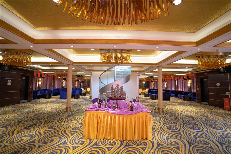 三峽遊輪黃金7號模擬駕駛室多功能廳前端