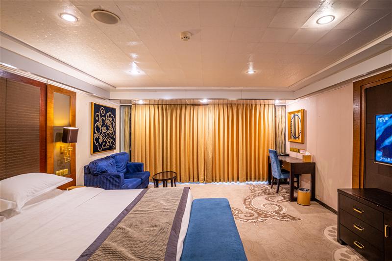 Three Gorges Cruise Gold No. 7 Executive King Room