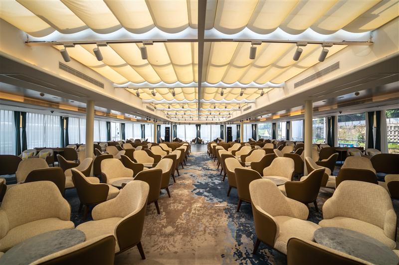 Interstellar Apollo Multi functional Hall