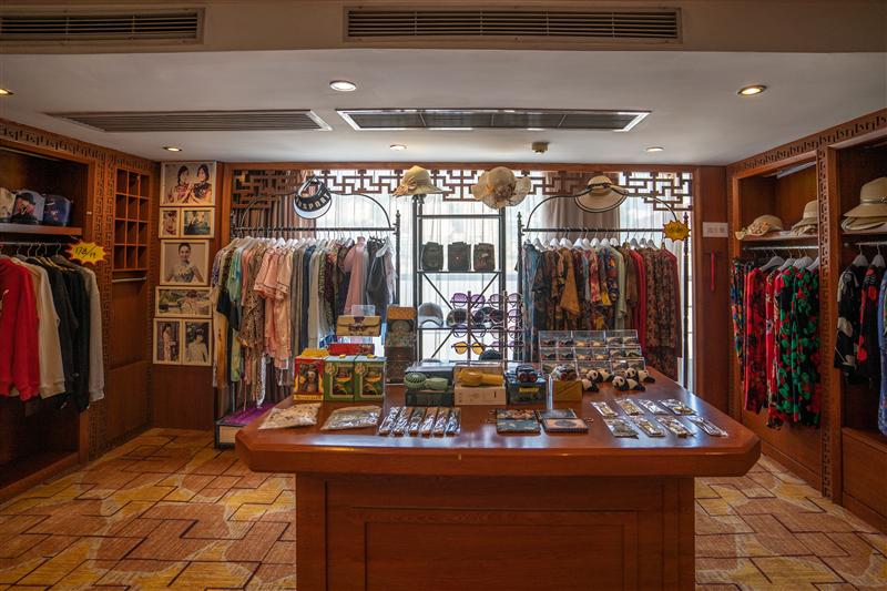 三峡游轮星际水晶超市免税店