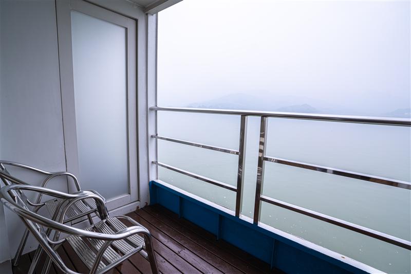 华夏神女1号阳台