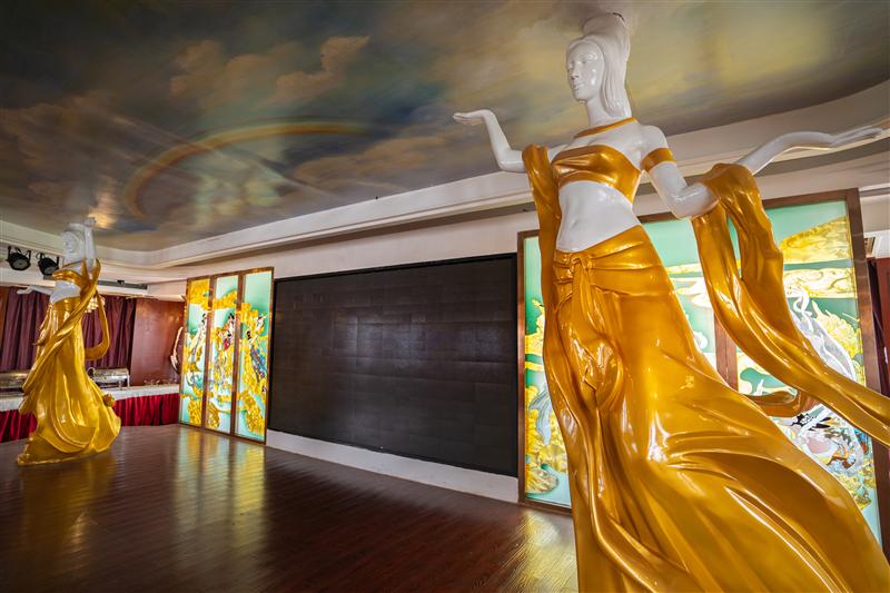 华夏神女1号多功能厅