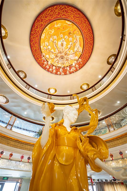 華夏神女1號大堂神女雕塑