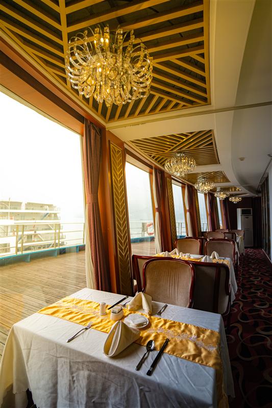 华夏神女1号观景餐厅