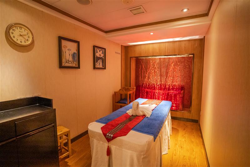 世纪神话水疗spa中心