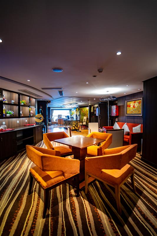 Century Myth Executive Lounge