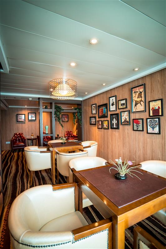 Three Gorges Century Mythology Reading Room