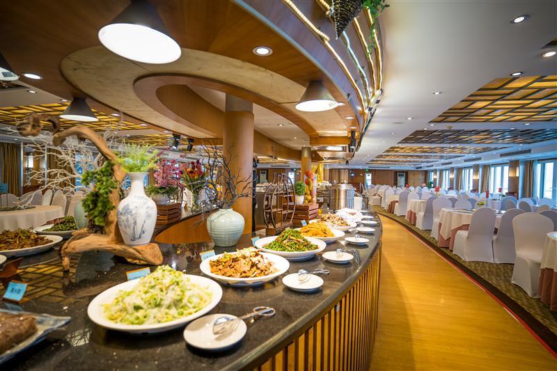 星際領航2樓自助餐廳