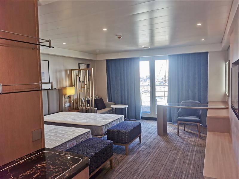 Three Gorges Cruise Ship Changjiang 3 Changjiang 3 Changjiang 3 Changjiang 3