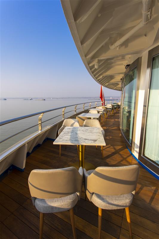 Three Gorges Cruise Ship Changjiang 3