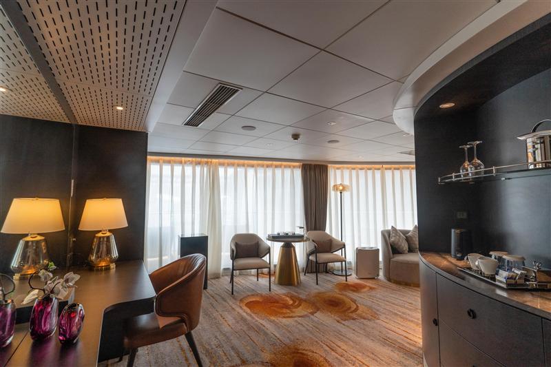 Century Kaige Presidential Suite