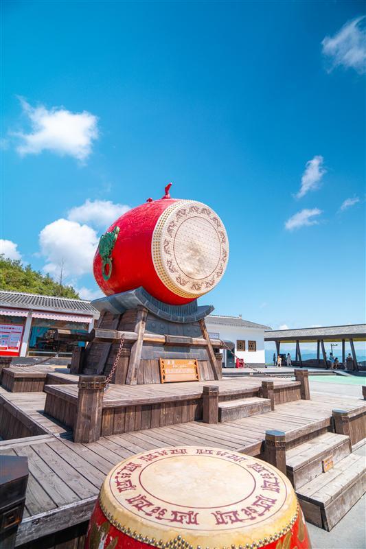 三峡之巅夔神鼓