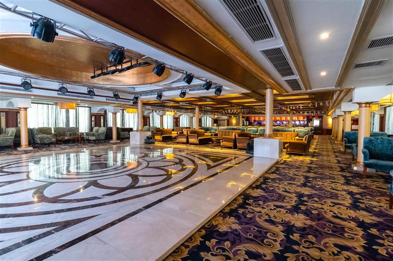 长江黄金1号多功能厅