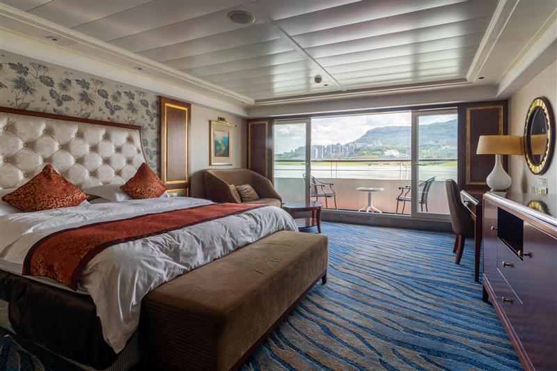 长江黄金1号豪华套房