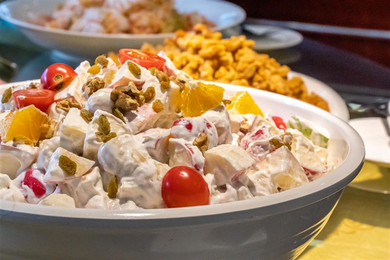 Chongqing Changjiang No.2 Restaurant in China offers delicious cuisine