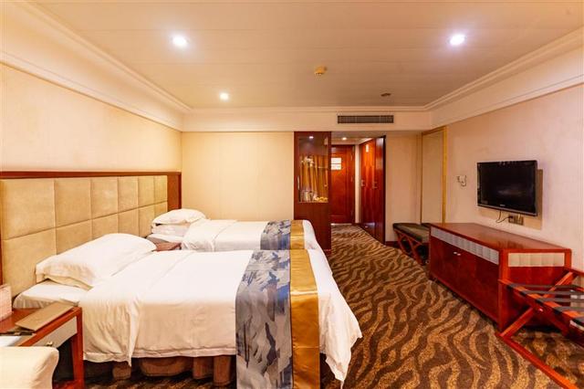 Executive Standard Cabin