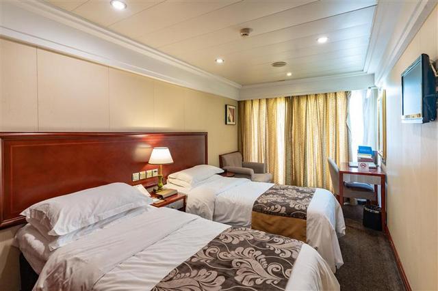 Balcony Deluxe Standard Cabin