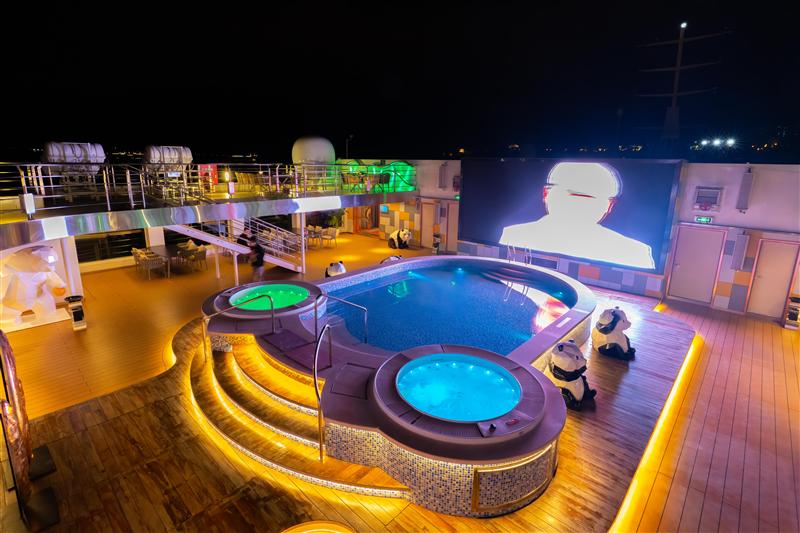 長江叁號戶外泳池