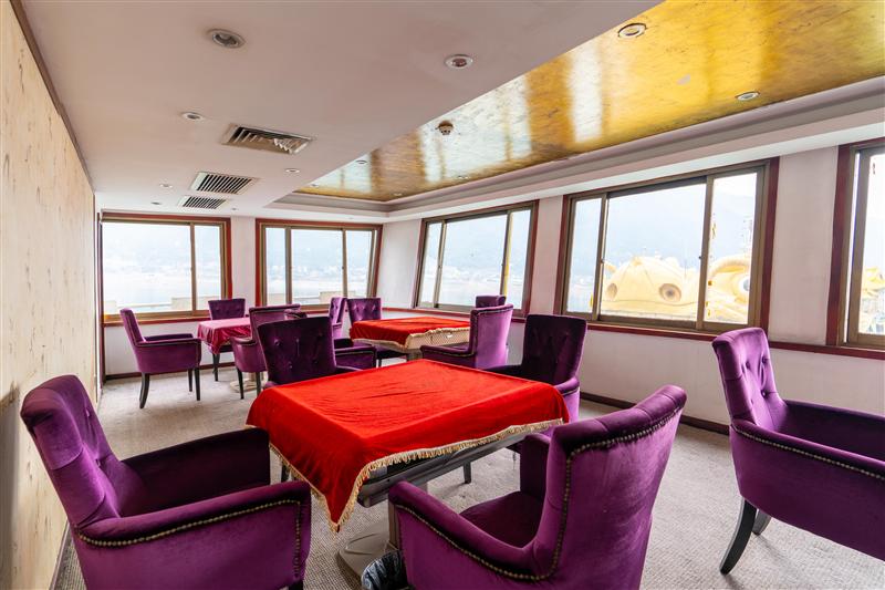 The Royal Three Kingdoms