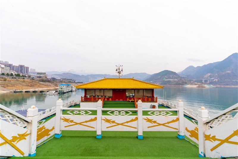 Royal Three Kingdoms Top Viewing Deck