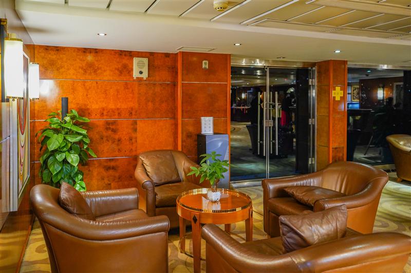 長江探索大堂休息廳