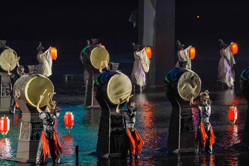 長江探索歸來三峽