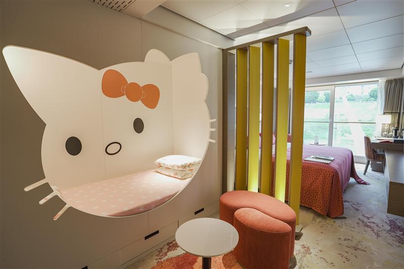 世纪绿洲家庭主题房