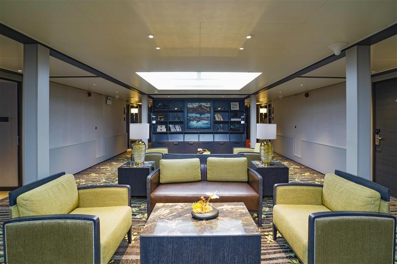 世纪绿洲行政酒廊