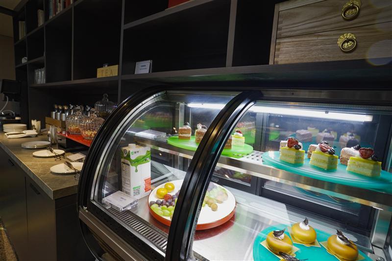 世纪绿洲行政酒廊