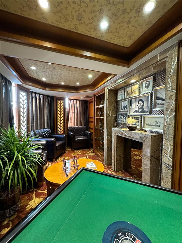 总统八号红酒吧