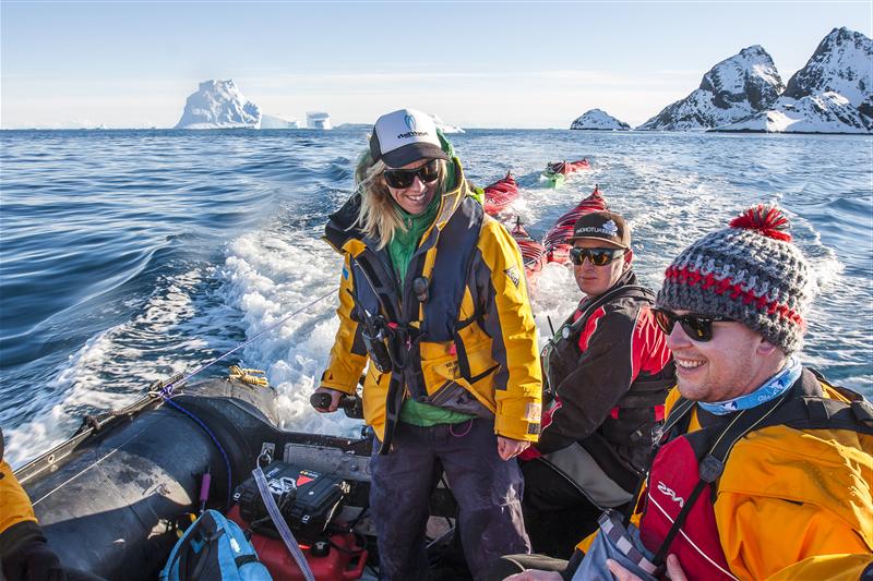 环球航海者号邮轮