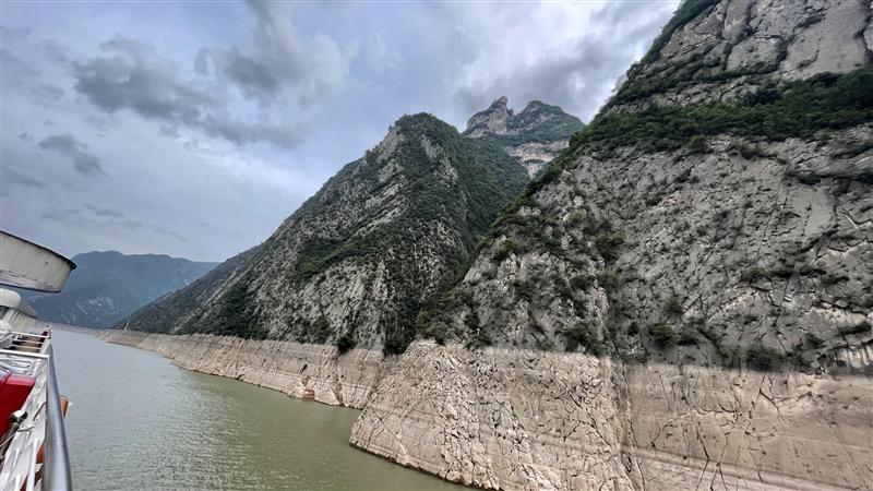 Three Gorges Scenic Area, Impressions of the Yangtze River, and Distant View of the Goddess Peak