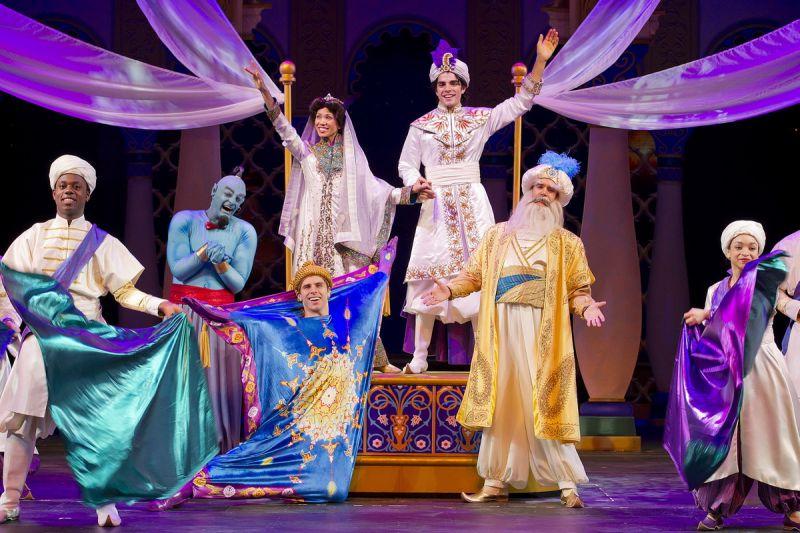 迪士尼魔法号邮轮