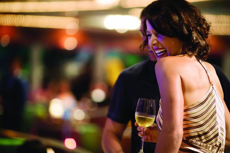 诺唯真遁逸号邮轮