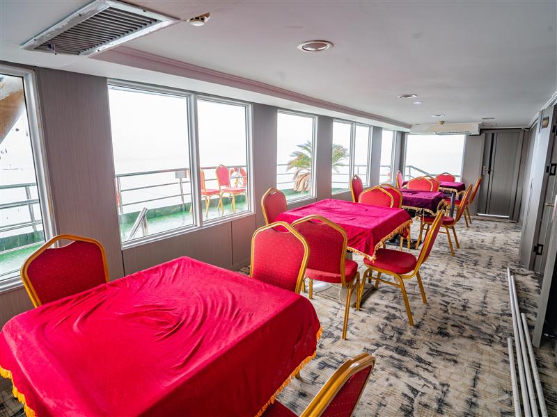 三峽宜昌太平溪碼頭長江孚泰2號棋牌室