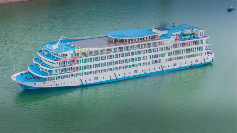 三峡奉节港总统2号总统二号