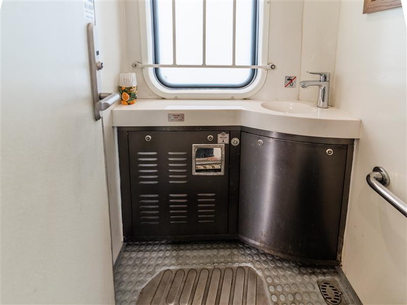 熊猫归阁 卫生间