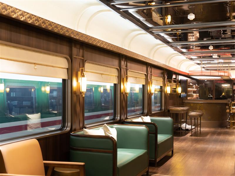 熊猫专列成都号乐府厅