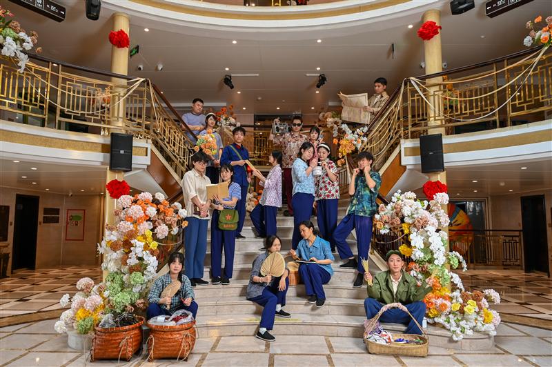 三峽長江記憶公區設施客人互動1