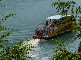 南方列车 潇湘号 乌鲁木齐 天山天池景区