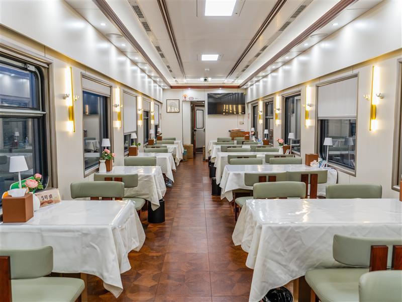 餐厅车