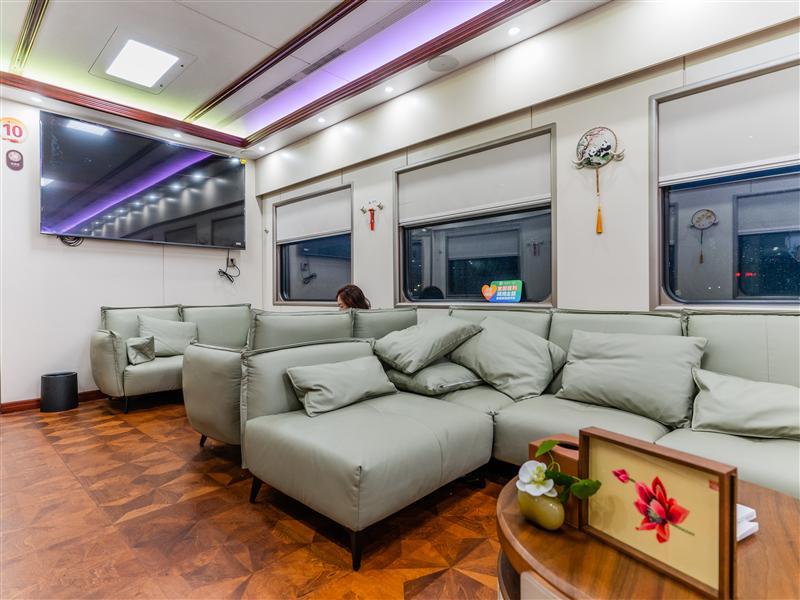 醉潇湘·多功能车