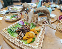 星光澜湄号 星光号资料 新疆景区素材照片 阿勒泰 布尔津非遗体验 冷水鱼宴