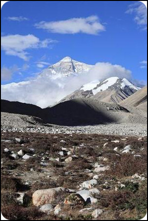 珠穆朗玛峰